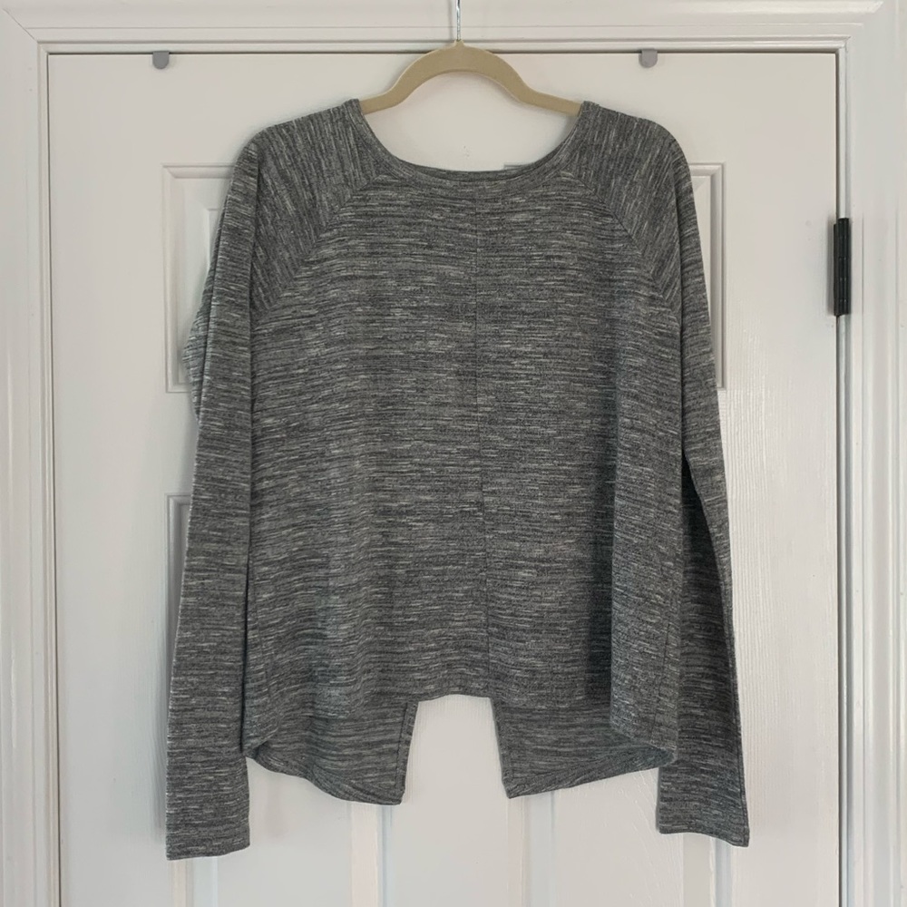 Rag & bone split open back long sleeve top